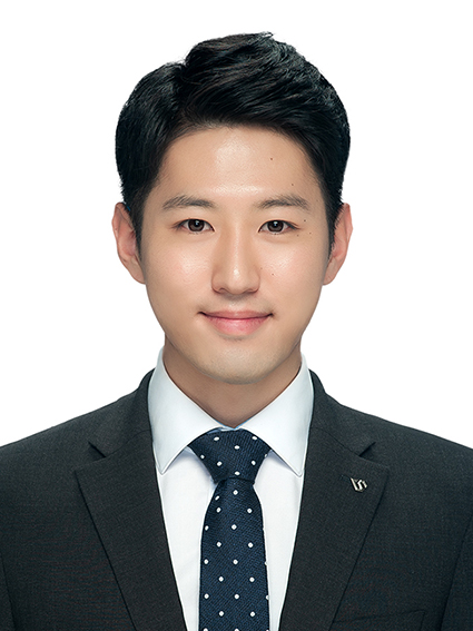 Ipoom Jeong (정이품)